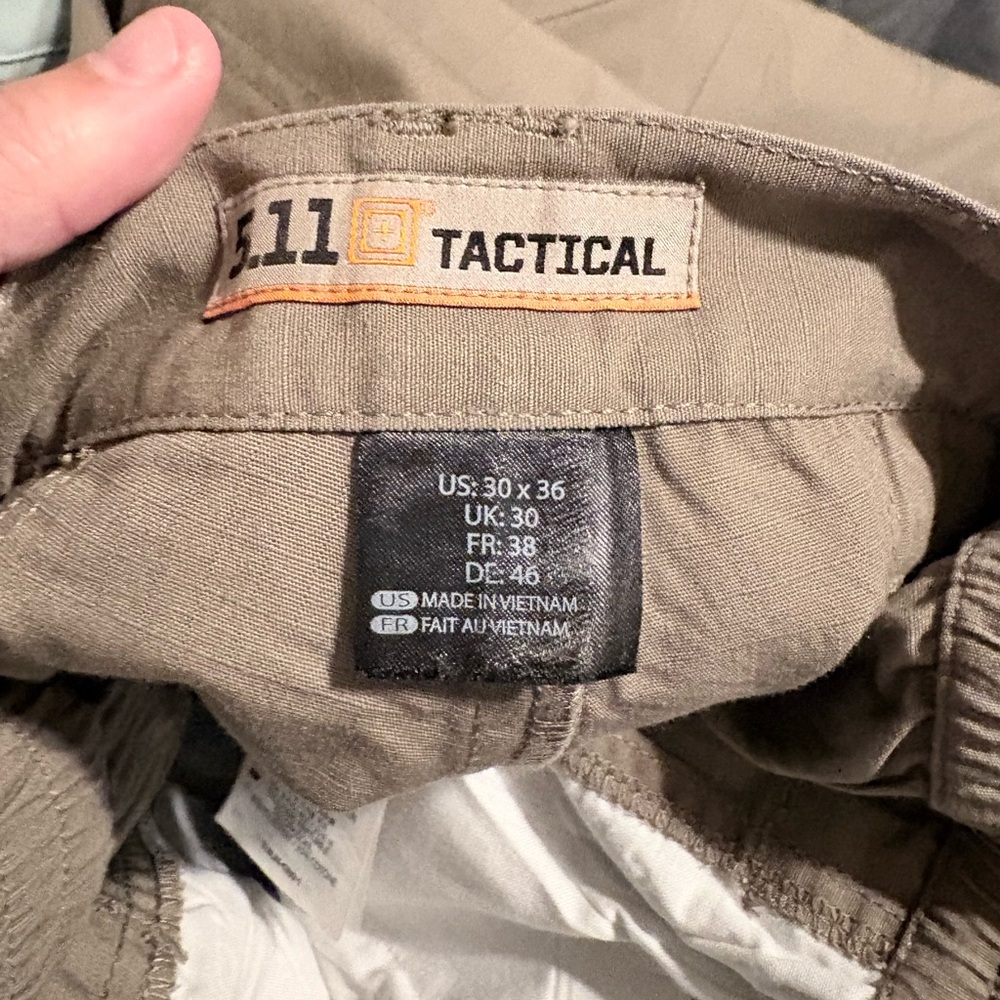 5.11 Tactical Men's Field pants in Brown